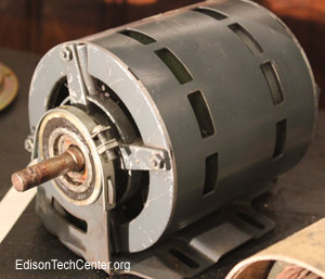 https://edisontechcenter.org/ElectricMotors/InductionMotorGrey300.jpg